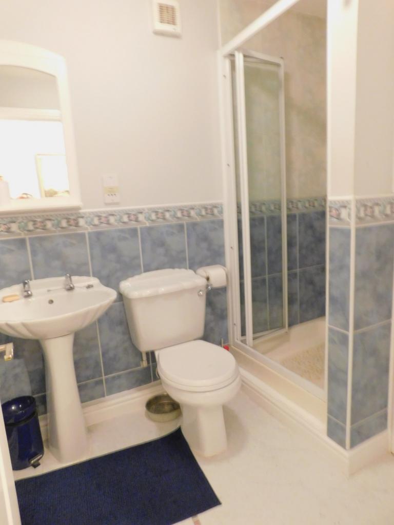 10 Atkinson grove (8)