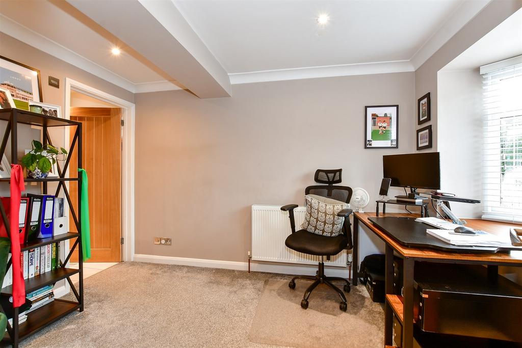 Study/ Bedroom 4