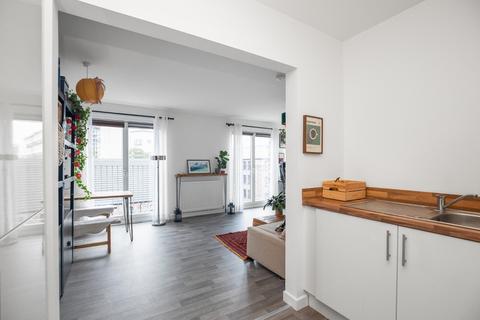 Flat 12, 3 Sharp Street, Edinburgh, EH4 4FP