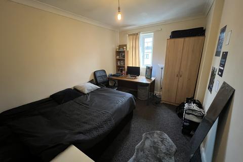 5 bedroom house to rent, Livingstone Road, Portswood, Southampton, SO14
