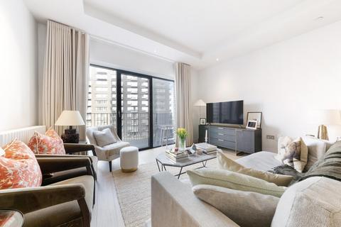2 bedroom flat for sale, Globe House, 34 Botanic Square, London, E14