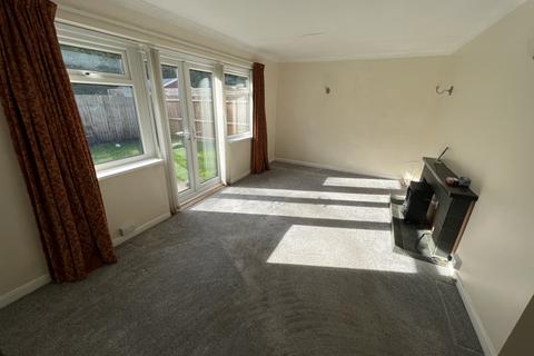 undefined, Rhiwbina, CF14