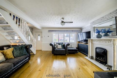 3 bedroom semi-detached house for sale, Wellfield Road, Birmingham, B28 9NF