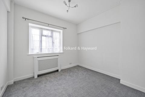 3 bedroom penthouse to rent, Adelaide Road Swiss Cottage NW3