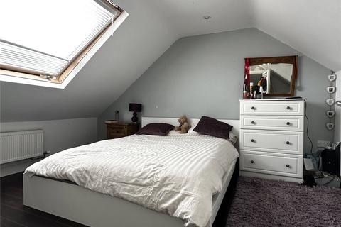 7 Armscroft Place, Gloucester, GL2 0SW