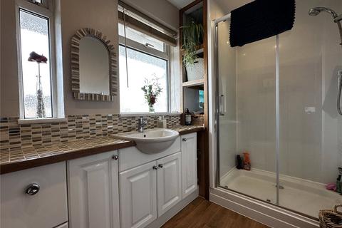 7 Armscroft Place, Gloucester, GL2 0SW