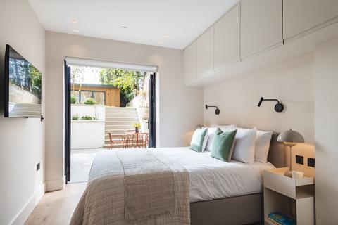 1 bedroom flat to rent,  Philbeach Gardens, London SW5