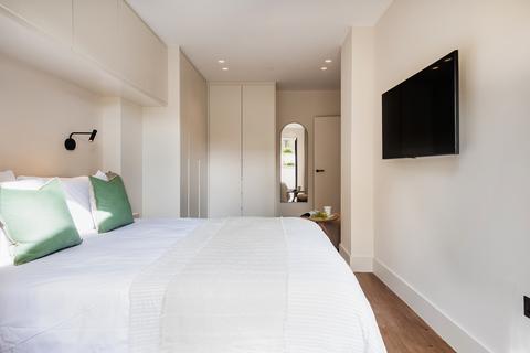 1 bedroom flat to rent,  Philbeach Gardens, London SW5