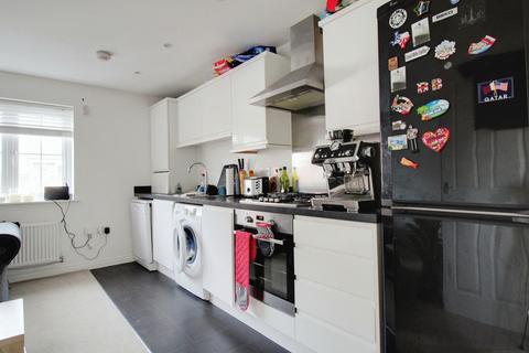 71 Blain Place, Royal Wootton Bassett, Swindon, SN4 8FF