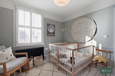 69 Waldo Road, London, NW10 6AU