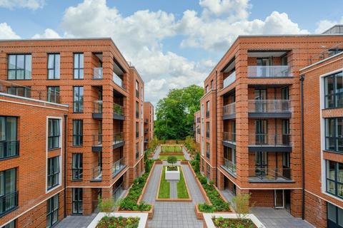 2 bedroom apartment for sale, Lancelot, Knights Quarter, Winchester, SO22