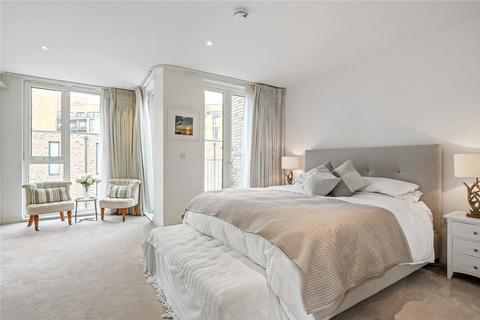3 bedroom end of terrace house for sale, Starboard Way, London