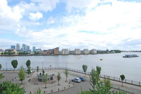2 bedroom flat to rent - Glaisher Street, Deptford, London, SE8