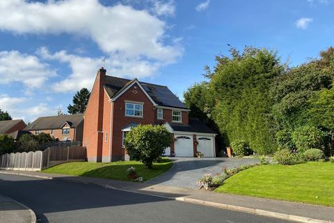 4 bedroom detached house for sale, Golf Close, Littleover