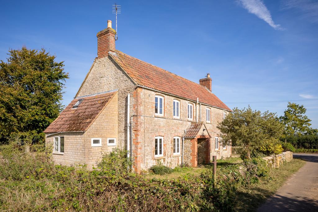 Colly Lodge, Tetbury, GL8 8 SE, for sale with...