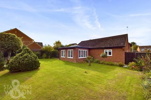 3 bedroom detached bungalow for sale, Ropes Walk, Blofield, Norwich