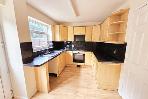 2 bedroom terraced house for sale, Chaucer Close, Erdington, Birmingham, B23 7SZ