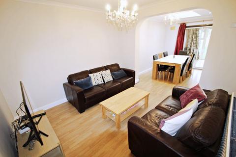 46 Upper Town Road, Greenford, UB6 9JF
