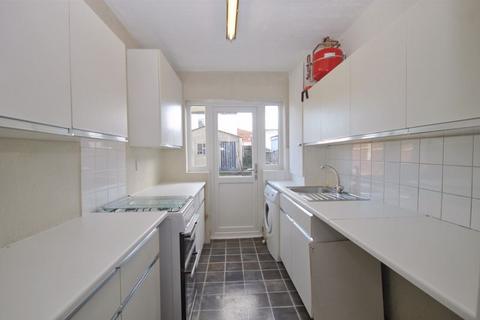 89 Middleton Avenue, Greenford, UB6 8BW