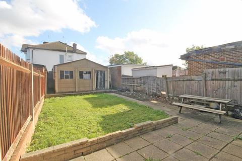 89 Middleton Avenue, Greenford, UB6 8BW