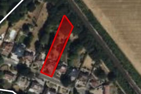 11 The Meadows, Orpington, BR6 6HS