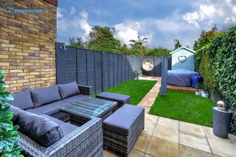 16 Primary Way, Arlesey, SG15 6YE