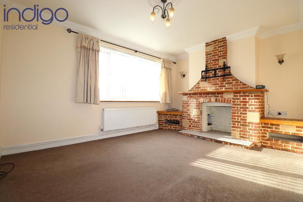 Leathwaite Close, Limbury Mead, Luton, LU3 2TG 2 bed semidetached