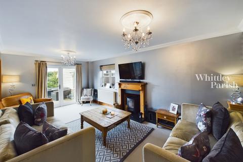 undefined, Diamond Close, Winfarthing, Diss