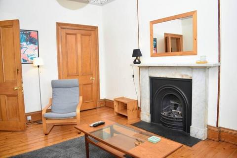 2 bedroom flat to rent, Caledonian Place, Dalry, Edinburgh, EH11