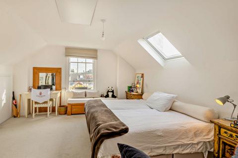Flat 4, 51 Bateman Street, Cambridge, CB2 1LR