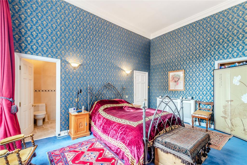 Principal Bedroom