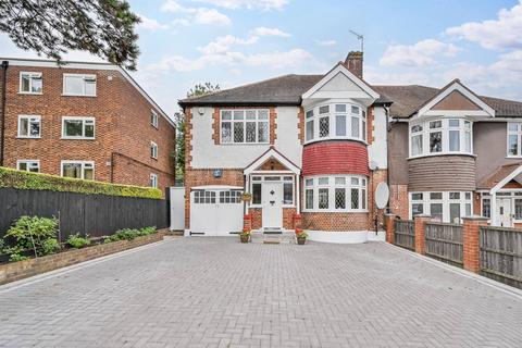 67 Ravensbourne Park Crescent, London, SE6 4YB
