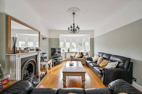 67 Ravensbourne Park Crescent, London, SE6 4YB
