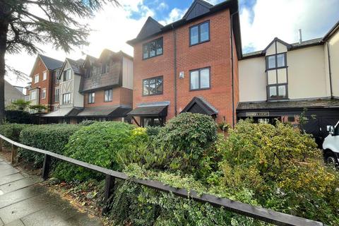 2 bedroom retirement property for sale, Hanbury Court , Northwick Park Road , Harrow, HA1