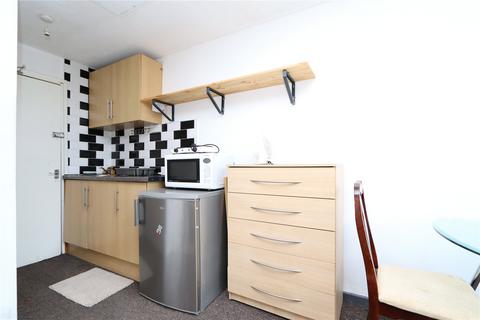 5 bedroom end of terrace house for sale, Conniburrow Boulevard, Conniburrow, Milton Keynes, Buckinghamshire, MK14