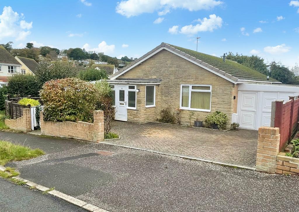 Lydgates Road, Seaton, Devon, EX12 3 bed detached bungalow for sale £