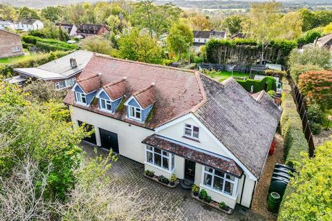 5 bedroom detached house for sale, South View Road, Danbury, Chelmsford