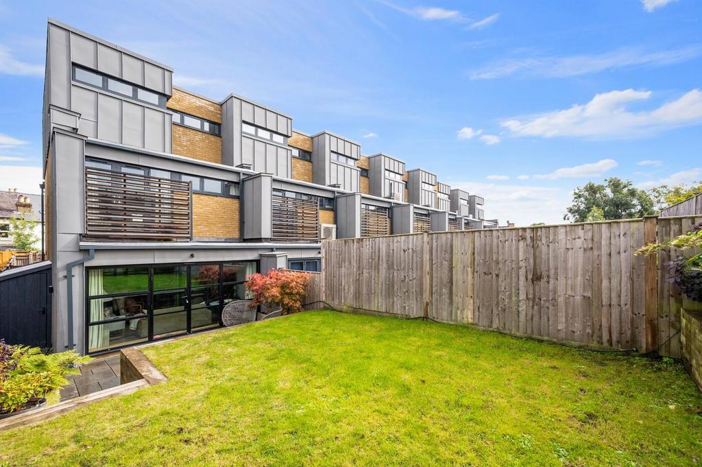 Timberyard mews