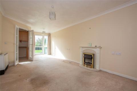 1 bedroom apartment for sale, St Edmunds Court, Roundhay, Leeds