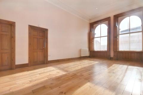 11 Heddle Rise, Wakefield, WF2 9UF