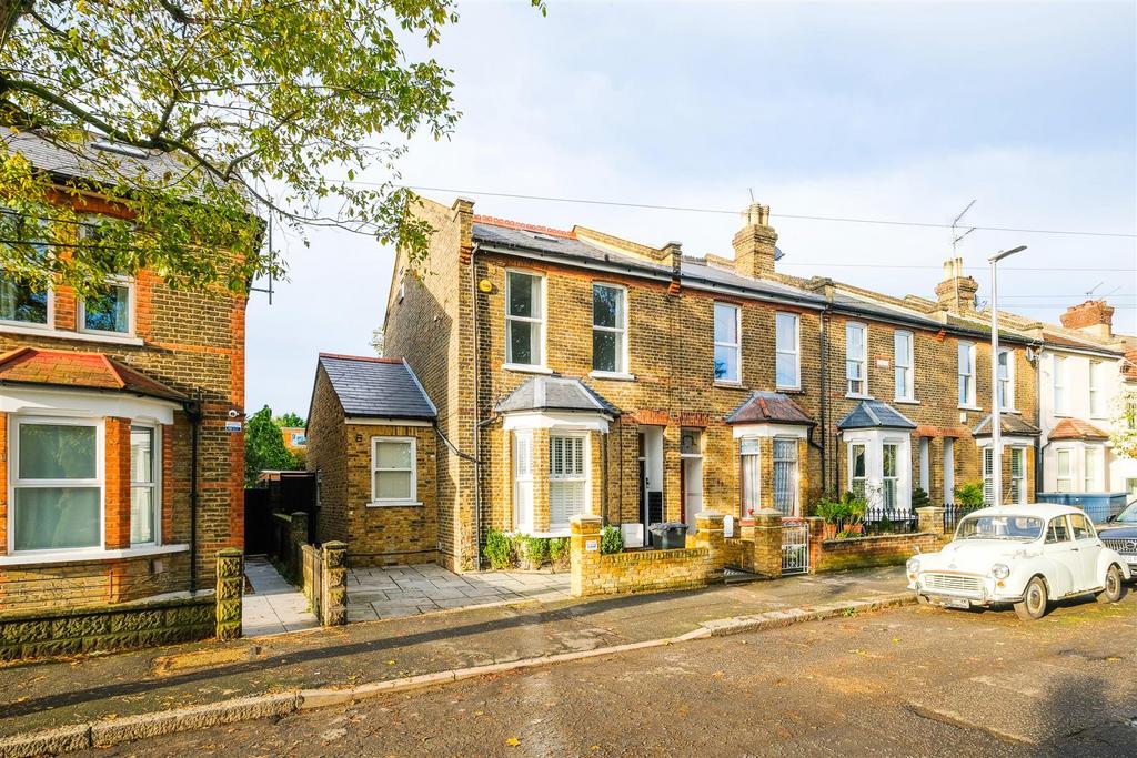 67 Crescent Road-18.jpg