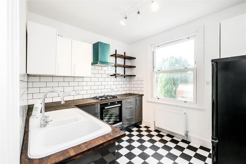 67 Crescent Road-9.jpg