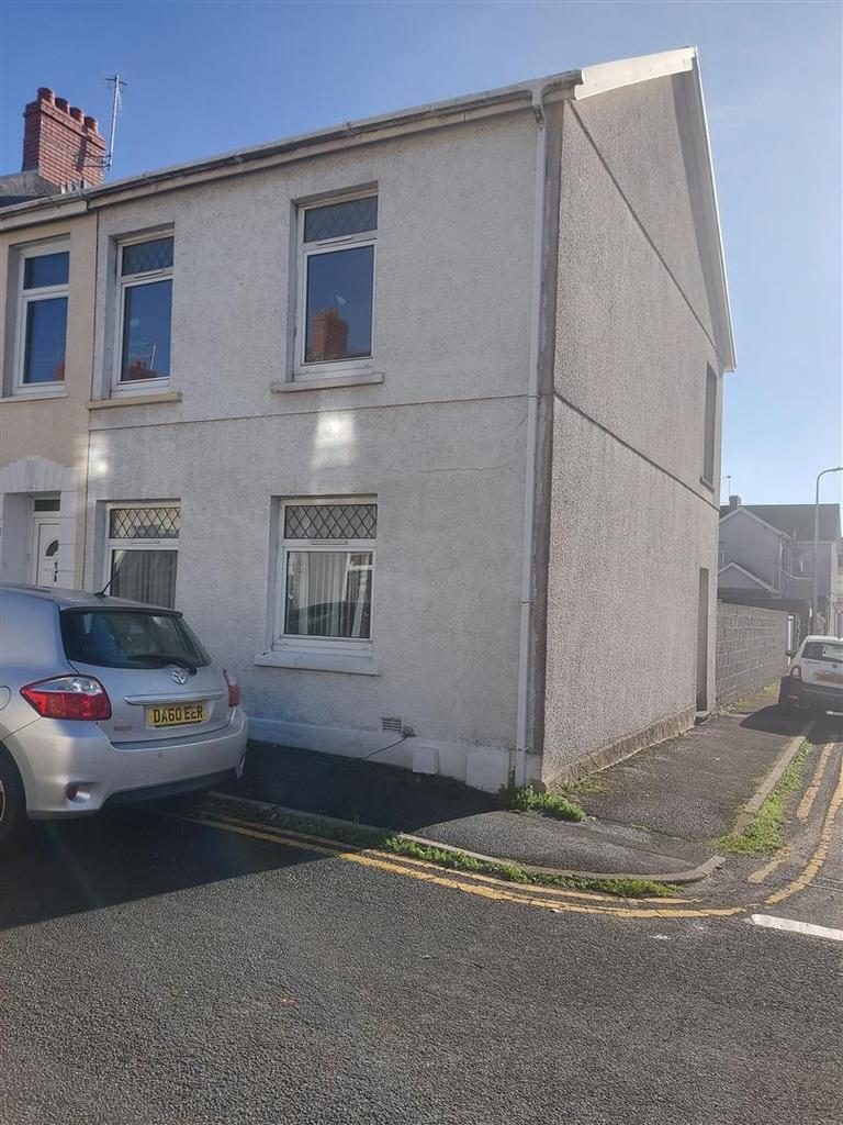 Swansea Road, Llanelli 2 bed house £600 pcm (£138 pw)
