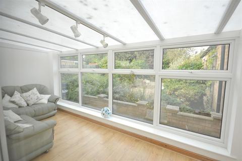 9 Amberley Close, Thurmaston, Leicester, LE4 8HW