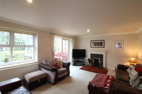 3 bedroom terraced house for sale, Village Farm, Walbottle, Newcastle Upon Tyne