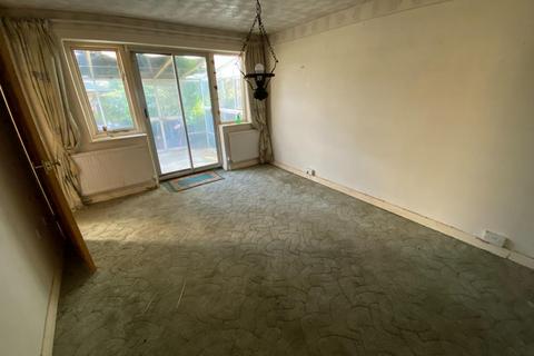 16 Booth Rise, Northampton, NN3 6HR