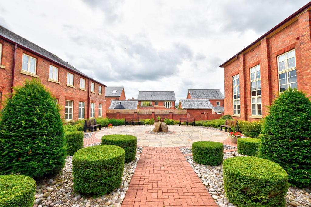 Derwent House, Grenfell Gardens, Colne 2 bed apartment £275,000