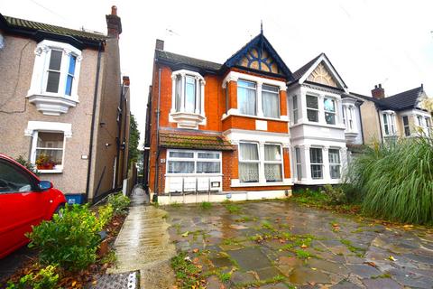 25b Anerley Road, Westcliff-on-sea, SS0 7HJ