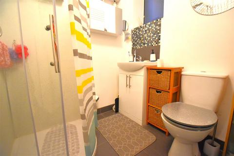 25b Anerley Road, Westcliff-on-sea, SS0 7HJ