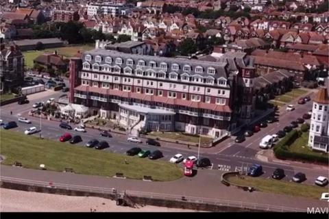 1 bedroom flat for sale, De La Warr Parade, Bexhill-On-Sea